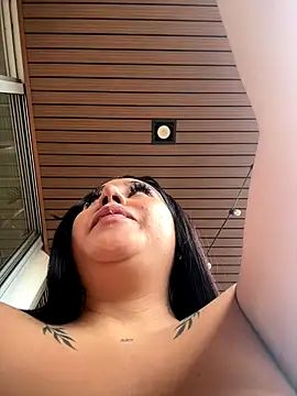 Snapshot of Sophie_Dreamss chatting on November 2025 08:42:02 PM Sophie Dreamss online show from November 2025 08:42:02 PM