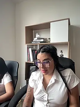 Sophie Dreamss online show from March 2026 07:41:01 PM