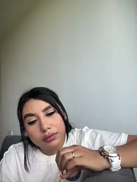 Sophie Dreamss online show from April 2026 08:15:02 PM