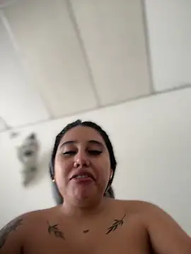 Snapshot of Sophie_Dreamss chatting on November 2025 08:14:01 PM Sophie Dreamss online show from November 2025 08:14:01 PM