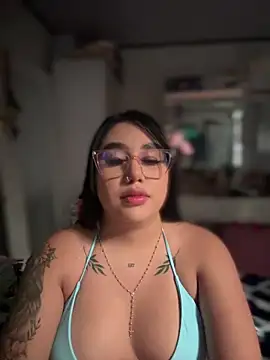 Snapshot of Sophie_Dreamss chatting on September 2025 08:48:01 PM Sophie Dreamss online show from September 2025 08:48:01 PM