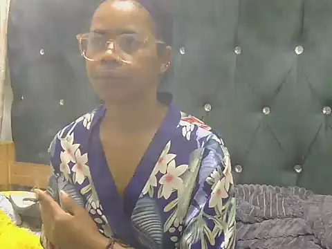 SnowRiderXX online show from October 2025 08:26:01 AM