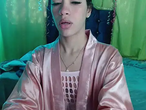 Snapshot of canelasexy_1 chatting on November 2025 01:37:02 PM canelasexy 1 online show from November 2025 01:37:02 PM