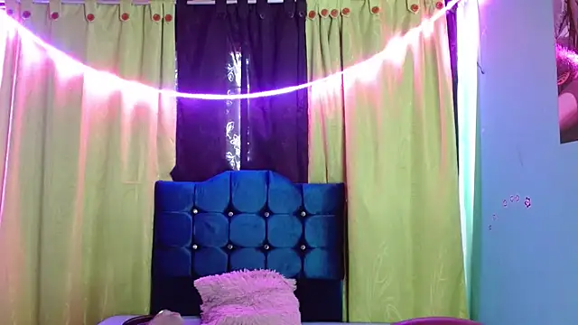 Snapshot of canelasexy_1 chatting on November 2025 07:58:01 PM canelasexy 1 online show from November 2025 07:58:01 PM