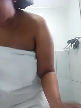 trickyOne online show from November 2025 11:21:02 AM