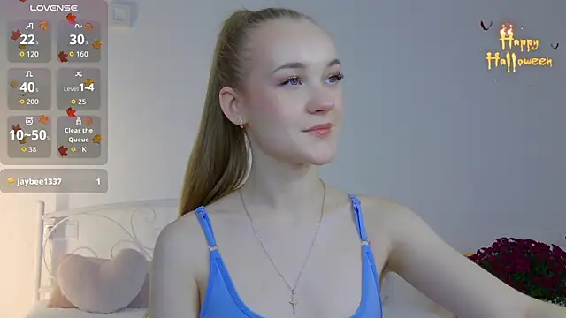 KumiKruz online show from October 2025 03:11:01 PM