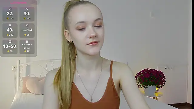 KumiKruz online show from November 2025 02:21:03 PM