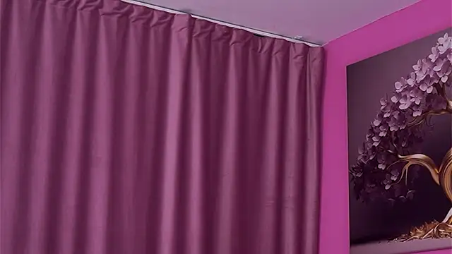 AishaaDevoe online show from February 2026 07:35:02 PM