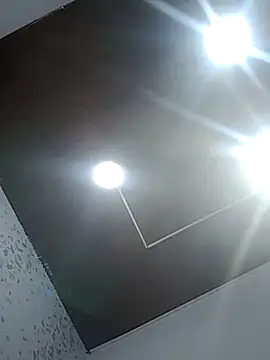 michelle perla online show from October 2025 06:51:01 PM