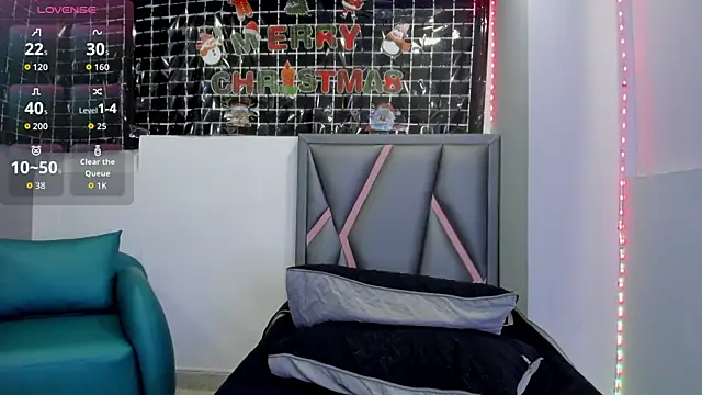 Snapshot of Sofia_villareal chatting on December 2025 12:15:02 PM Sofia villareal online show from December 2025 12:15:02 PM