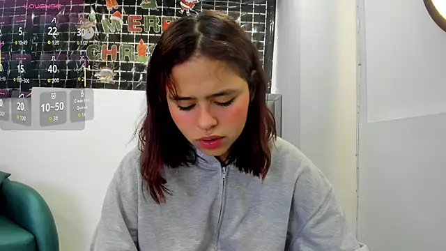 Snapshot of Sofia_villareal chatting on November 2025 12:38:02 PM Sofia villareal online show from November 2025 12:38:02 PM