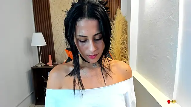 Snapshot of Thais_kim chatting on October 2025 09:40:01 PM Thais kim online show from October 2025 09:40:01 PM