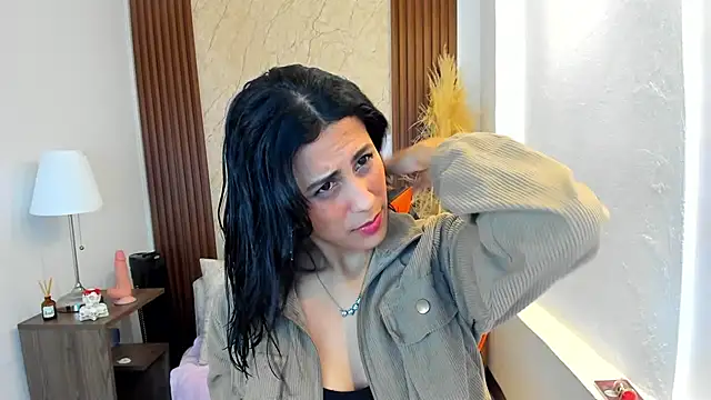 Snapshot of Thais_kim chatting on November 2025 12:52:01 PM Thais kim online show from November 2025 12:52:01 PM