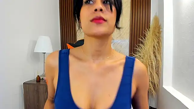 Thais kim online show from December 2025 02:00:02 PM