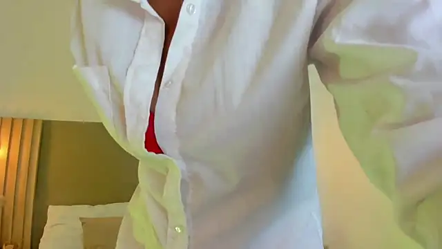 coral15  online show from November 2025 03:51:02 AM