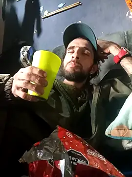 hairy mannn online show from December 2025 04:32:02 PM