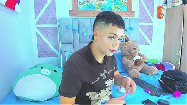 christopher Hot online show from March 2026 07:26:01 PM