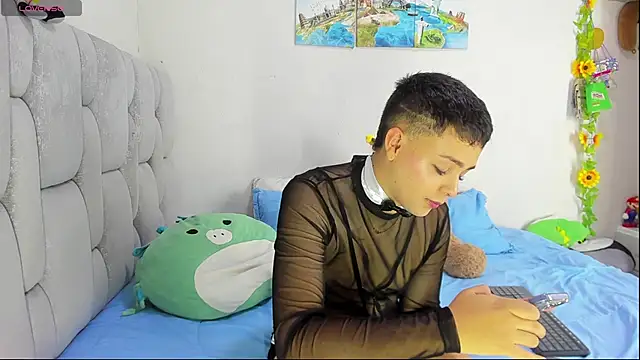 christopher Hot online show from February 2026 08:05:02 PM