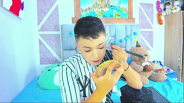 christopher Hot online show from April 2026 11:34:02 PM