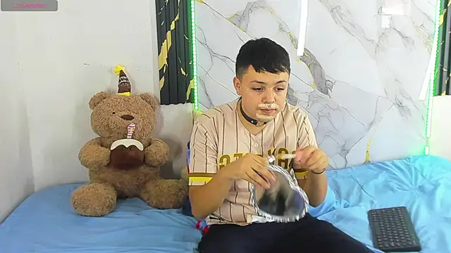 christopher Hot online show from July 2026 06:07:02 PM