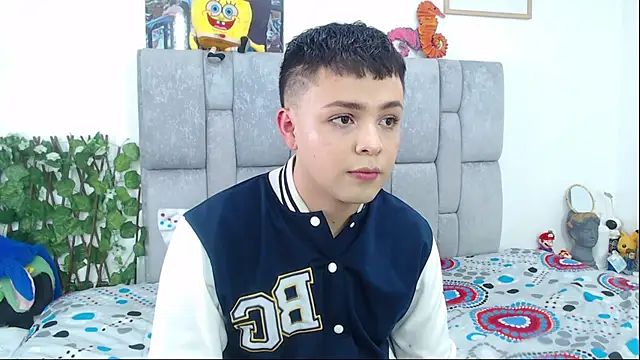 christopher Hot online show from September 2025 07:31:01 PM