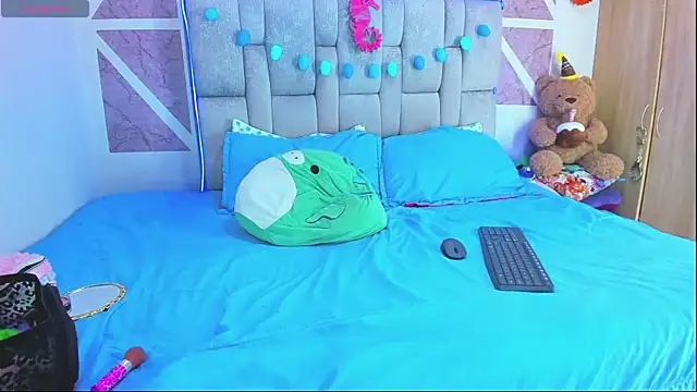 christopher Hot online show from March 2026 08:43:01 PM