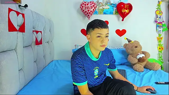 christopher Hot online show from February 2026 10:52:02 PM