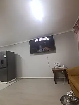 Snapshot of LuciousLyon chatting on January 2026 09:51:01 PM LuciousLyon online show from January 2026 09:51:01 PM