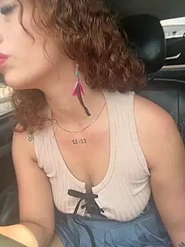 roxyrougee online show from February 2026 05:01:02 PM