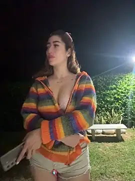 roxyrougee online show from April 2026 09:43:02 AM