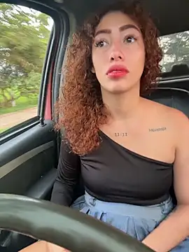 roxyrougee online show from February 2026 11:41:01 AM