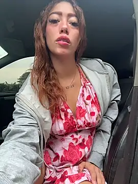 roxyrougee online show from March 2026 11:48:02 AM