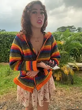 roxyrougee online show from April 2026 11:02:01 AM