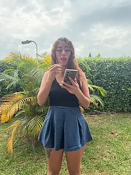 roxyrougee online show from March 2026 02:11:03 PM