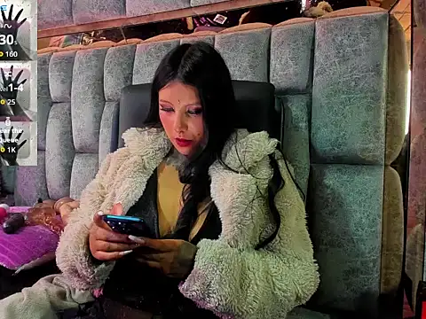 missashlyrosette online show from November 2025 01:37:01 PM