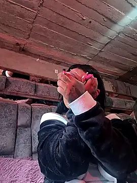 missashlyrosette online show from December 2025 11:49:02 AM