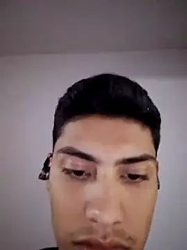 aispuro8505 online show from November 2025 06:46:01 AM