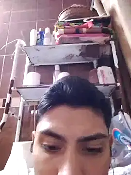 aispuro8505 online show from November 2025 09:09:02 AM