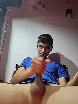 aispuro8505 online show from June 2026 06:19:02 AM