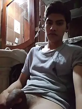 aispuro8505 online show from April 2026 07:27:02 AM