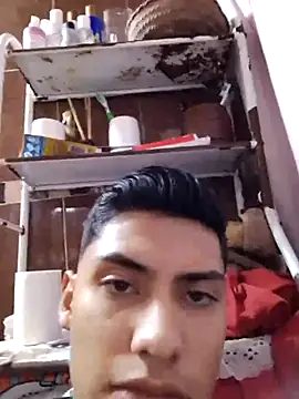 aispuro8505 online show from September 2025 07:13:02 AM