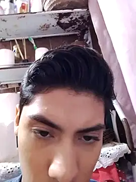 aispuro8505 online show from September 2025 06:20:01 PM