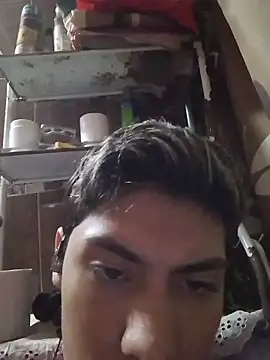 aispuro8505 online show from April 2026 05:53:01 PM