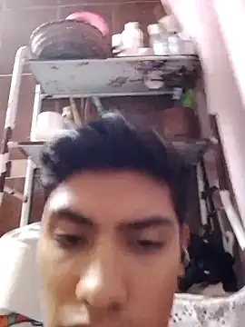 aispuro8505 online show from September 2025 06:25:01 AM