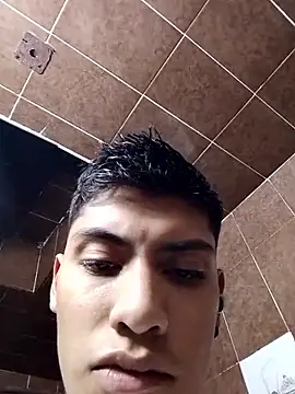 aispuro8505 online show from November 2025 08:18:02 AM