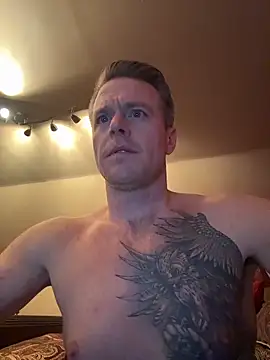 DILFiGuess11 online show from February 2026 12:50:01 AM