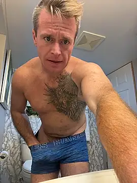 DILFiGuess11 online show from November 2025 09:03:02 PM