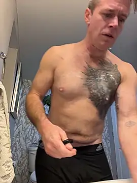 DILFiGuess11 online show from March 2026 03:21:01 AM