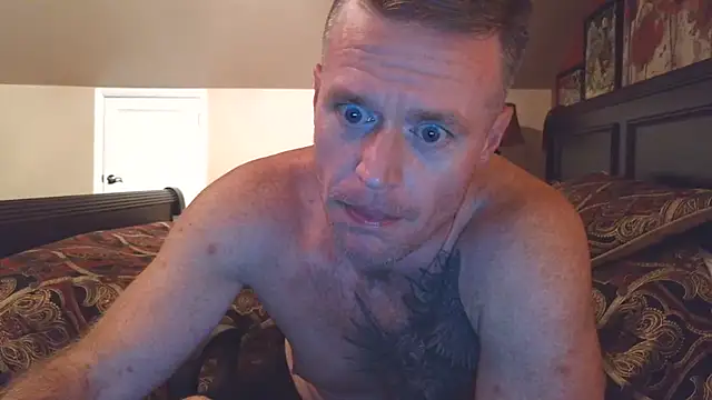 Snapshot of DILFiGuess11 chatting on June 2026 09:09:02 AM DILFiGuess11 online show from June 2026 09:09:02 AM