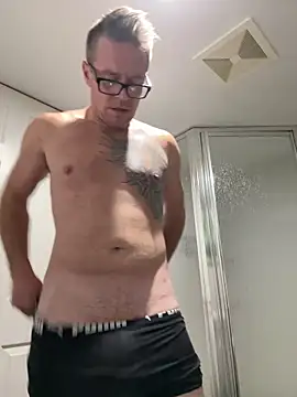 DILFiGuess11 online show from November 2025 09:08:01 PM